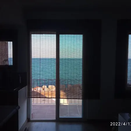 Calle La Mar 49 아파트 *